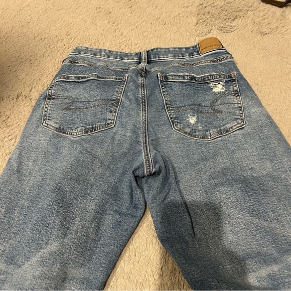 AE Curvy Straight Jeans - Picture 10 of 11